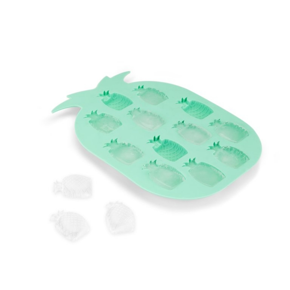 Blush pineapple shaped silicone 🍍 ice🧊cube tray.